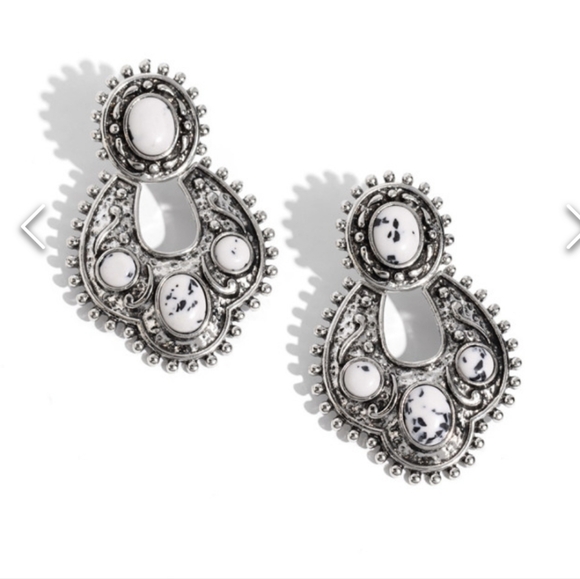 Handcrafted Horseshoe Earrings  White & Silver Marbled Exclusive Limited - Picture 2 of 2